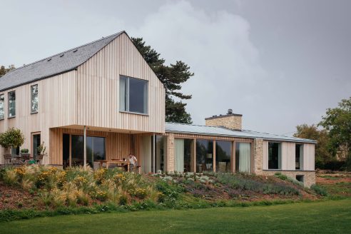 INDEX-Oliver-Leech-Architects-Cotswolds-House-18-copy-492x328.jpg